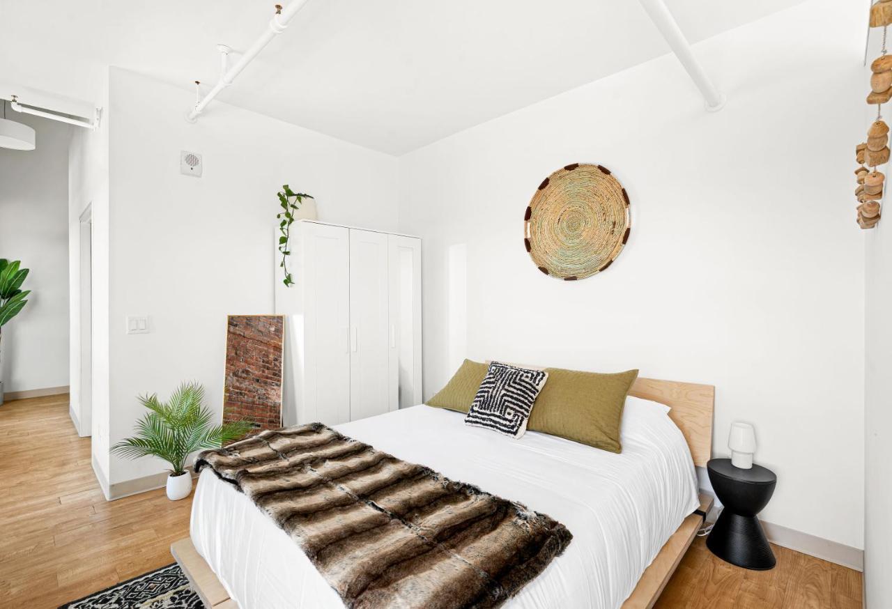 Enger Lofts Hotel ダルース エクステリア 写真